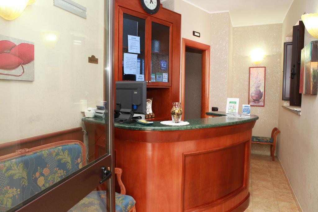 Hotel San Giuseppe - Cityhotel Catanzaro Exteriör bild